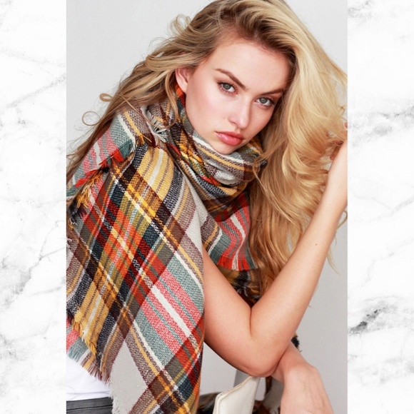 Chunky Frayed Fringe Plaid Wrap Scarf Shaw - Picture 2 of 4